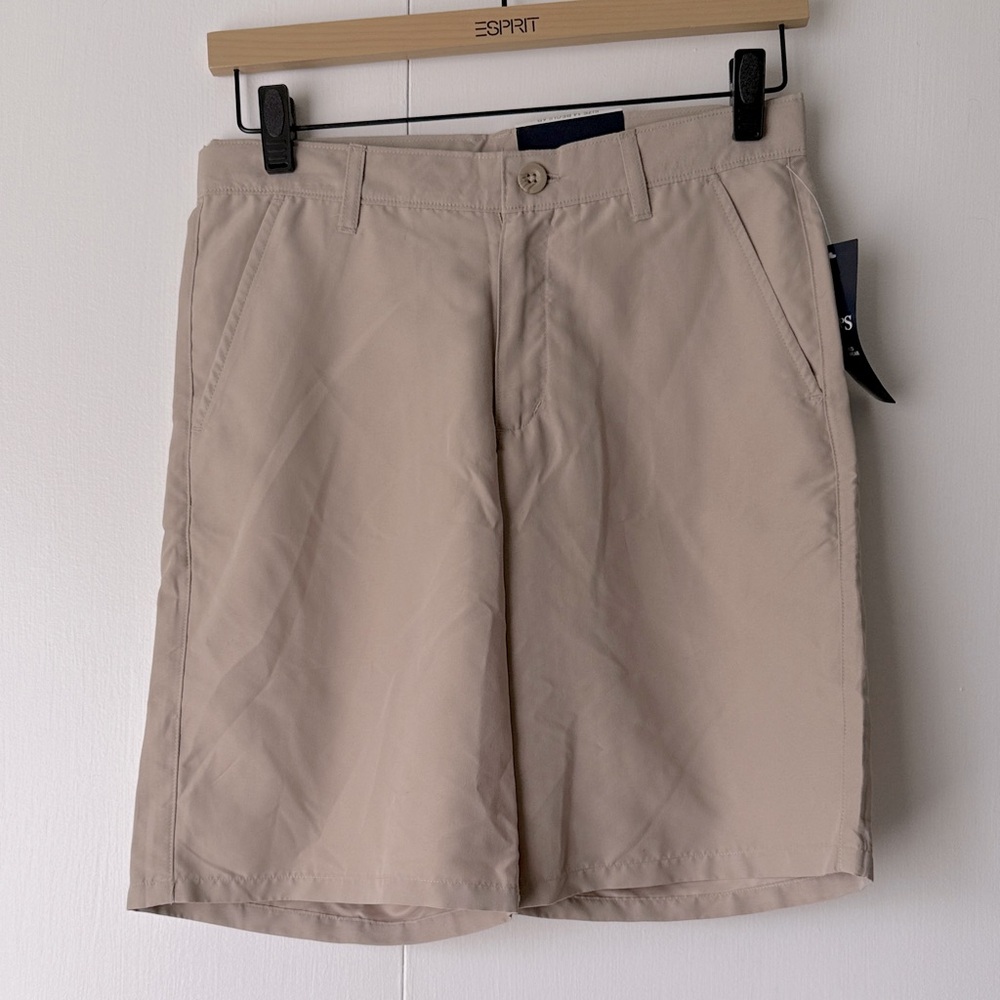 Chaps Boy’s Beige Flat Front Shorts Sz 14